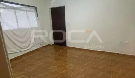 Casa Térrea à Venda na Vila Tibério em Ribeirão Preto