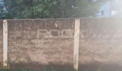 Oportunidade imperdível: Terreno padrão à venda no bairro Monte Alegre, Ribeirão Preto.