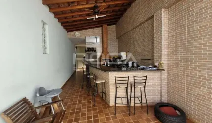 Residência com 3 Suítes e Cômodo Comercial no Parque Ribeirão Preto