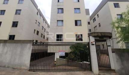 Locação de Apartamentos / Padrão na cidade de Ribeirão Preto
