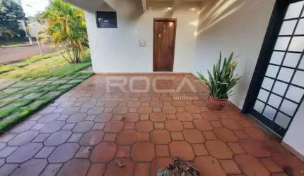 Casa de 4 dormitórios em Condomínio no Distrito Bonfim Paulista