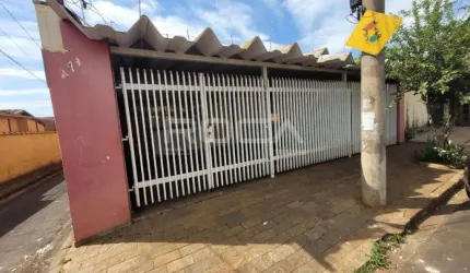 Casa Comercial à venda no Centro de Ribeirão Preto - 3 dormitórios e 4 salas