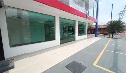 Loja / Salão / Ponto Comercial com 1 Quarto para alugar, 126m² - Parque Dez de Novembro
