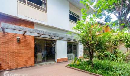 Casa com 4 quartos à venda na Rua Bauru, 323, Pacaembu, São Paulo por R$ 3.500.000
