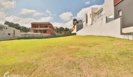 Terreno em condomínio fechado à venda na Alameda das Cássias, 224, Tamboré, Santana de Parnaíba por R$ 2.600.000