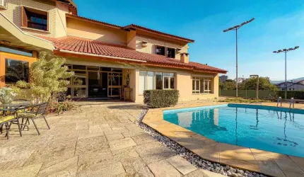 Casa em condomínio fechado com 5 quartos à venda na Alameda Venezuela, 684, Alphaville Residencial Dois, Barueri por R$ 8.488.000