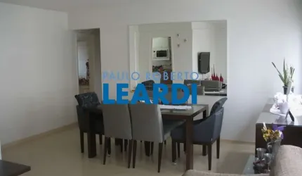 Apartamento à venda na Rua Rodrigo Cláudio, 197, Aclimação, São Paulo por R$ 990.000