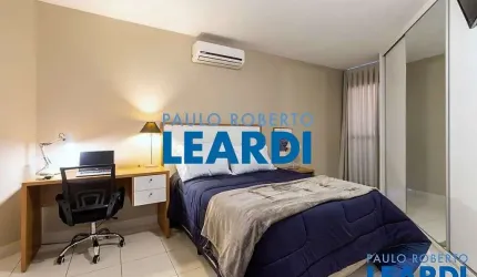 Apartamento à venda na Rua Monte Aprazível, 109, Vila Nova Conceição, São Paulo por R$ 557.000