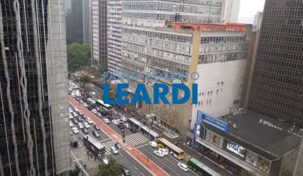 Sala comercial à venda na Avenida Paulista, 807, Jardim Paulista, São Paulo por R$ 643.000