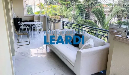 Apartamento à venda na Rua Bahia, 945, Higienópolis, São Paulo por R$ 5.600.000