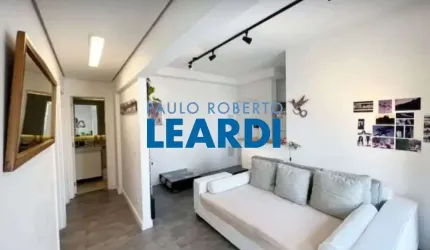 Apartamento à venda na Rua do Glicério, 301, Centro, São Paulo por R$ 480.000