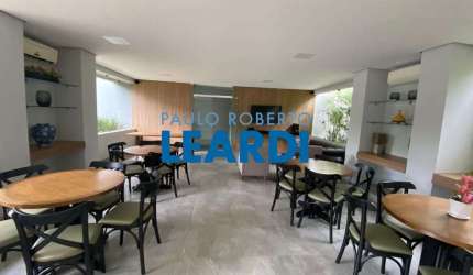 Apartamento à venda na Rua Doutor José Gustavo Bush, 1211, Panamby, São Paulo por R$ 1.800.000