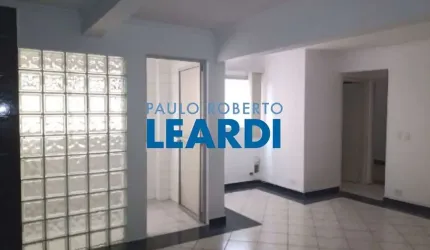 Apartamento à venda na Rua José Antônio Coelho, 228, Vila Mariana, São Paulo por R$ 680.000