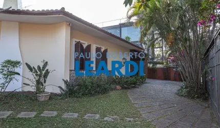 Casa à venda na Avenida São Gualter, 1400, Alto de Pinheiros, São Paulo por R$ 6.000.000
