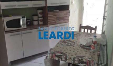 Casa à venda na Rua Nicolau Asprino Júnior, 28, Ipiranga, São Paulo por R$ 600.000