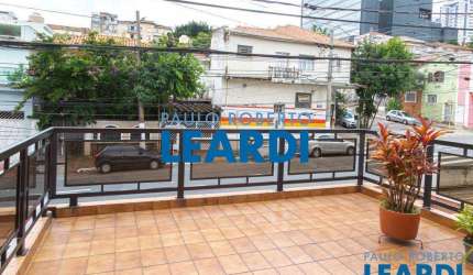 Casa à venda na Avenida Lacerda Franco, 1186, Aclimação, São Paulo por R$ 1.200.000