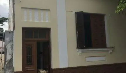 Casa à venda na Rua George Smith, 78, Lapa, São Paulo por R$ 820.000