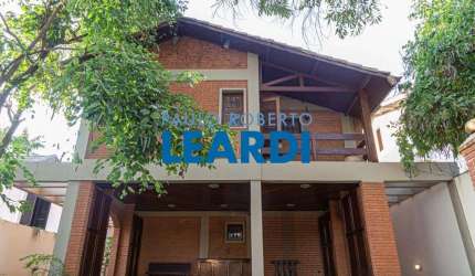 Casa à venda na Rua Hilário Magro Junior, 532, Butantã, São Paulo por R$ 2.690.000
