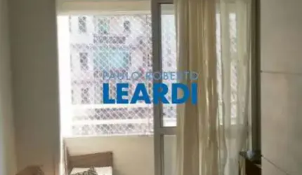 Apartamento à venda na Rua Doutor Carvalho de Mendonça, 251, Barra Funda, São Paulo por R$ 400.000