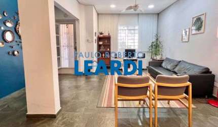 Casa à venda na Rua Lino Coutinho, 208, Ipiranga, São Paulo por R$ 520.000