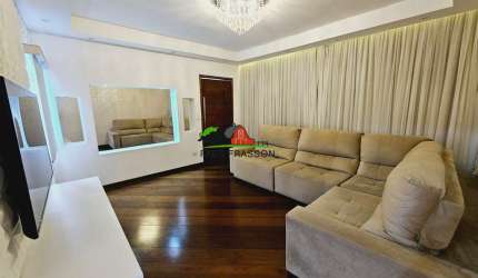 Sobrado 174 m² linda decoração à venda no Jardim das Maravilhas em Santo André