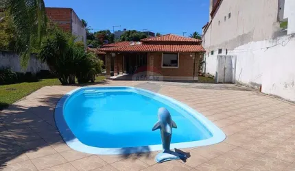Venda de Linda Casa Térrea com Piscina  em Jauá – Camaçari/BA