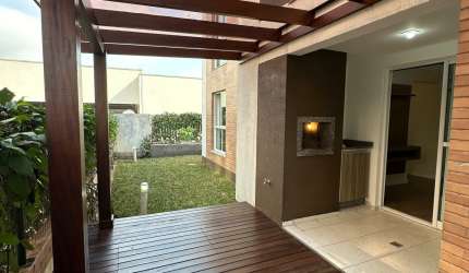 Apartamento à venda  com 3 quarto(s)