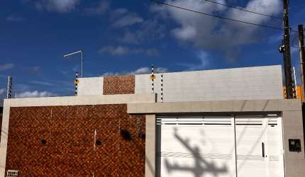 Casa Mangabeira 8, com 3 quartos, 2 suítes, 110m
