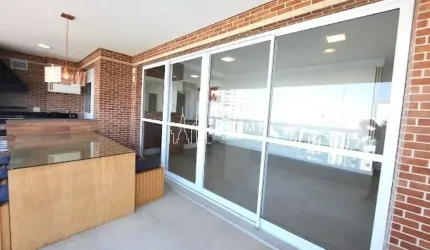 OPORTUNIDADE NO VILA ANDRADE! Apartamento de 103,863m² com 3 dormitórios e 2 vagas. Lazer completo!