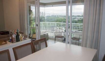 Vende-se apartamento em condomínio clube  com 3 dormitórios