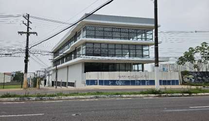 Prédio Comercial na Ponta Negra