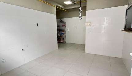 Imóvel Comercial no Parque Dez