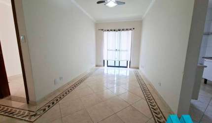 Apartamento de 51 m² com 1 suíte e 2 banheiros, na Guilhermina em Praia Grande a 250 m da praia