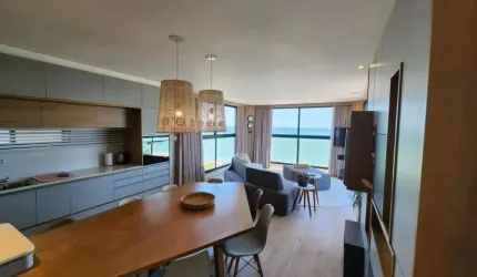 Apartamento FRENTE MAR com 3 dormitórios à venda, 120 m² por R$ 2.050.000 - Centro - Balneário Piçarras/SC