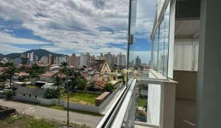 Cobertura com 3 suites  à venda, 198 m² por R$ 1.100.000 - Gravatá - Navegantes/SC