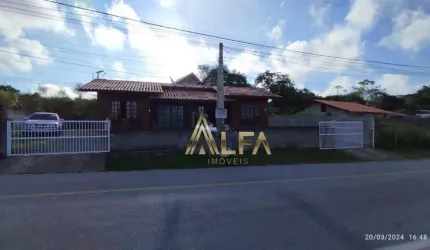 Casa com 4 dormitórios à venda, 150 m² por R$ 824.000,00 - Centro - Penha/SC