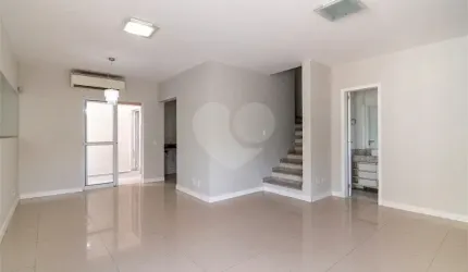 Lindo Sobrado 3 quartos com 1 suíte no Bairro Boa Vista – Curitiba/PR