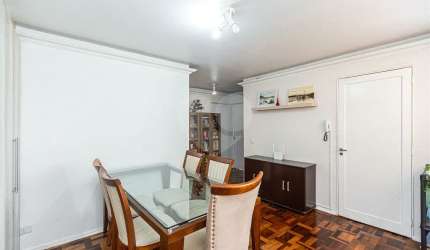 Apartamento Espaçoso de 3 Dormitórios à Venda – Cristo Rei, Curitiba