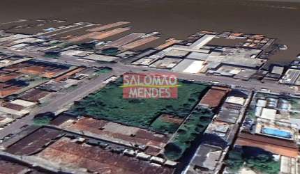 Grande área em Icoaraci. Frente Baia . 3708m2 de esquina. Para incorporações e empresas.