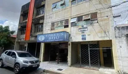 Aluga-se Sala Comercial no Centro – 30m²