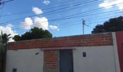 Vende-se Casa Residencial