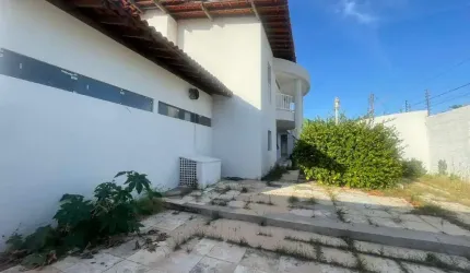 Casa Comercial