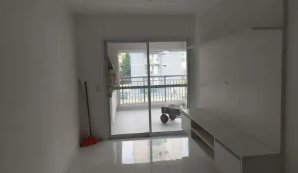 Apartamento para Venda em São Paulo, Vila Santa Catarina, 2 dormitórios, 1 suíte, 2 banheiros, 1 vaga