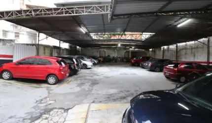 Galpão para Venda em São Paulo, Cambuci, 1 banheiro, 50 vagas