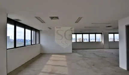 Conjunto Comercial a Venda no Alto da Boa Vista em São Paulo - SP