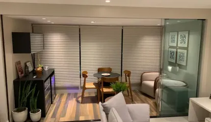Parque Tropical 3 suites Finamente decorado andar alto