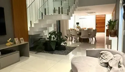 Alphaville 2 Finamente Decorada na melhor área do condomínio opção Porteira fechada também