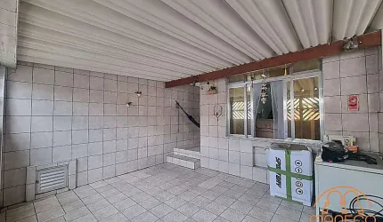 Casa à venda, 3 quartos, 1 suíte, 1 vaga, Vila Cascatinha - São Vicente/SP