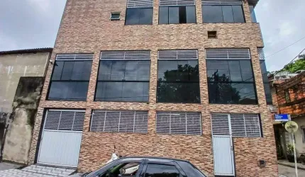 Casa à venda, 4 quartos, 2 suítes, 1 vaga, Bom Retiro - Santos/SP