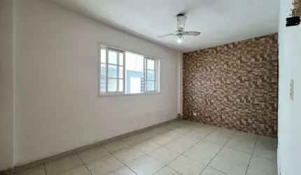Apartamento à venda, 2 quartos, 1 vaga, Vila Cascatinha - São Vicente/SP